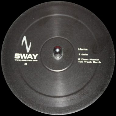 Hertz - Julia, Linus & Dean Martin
